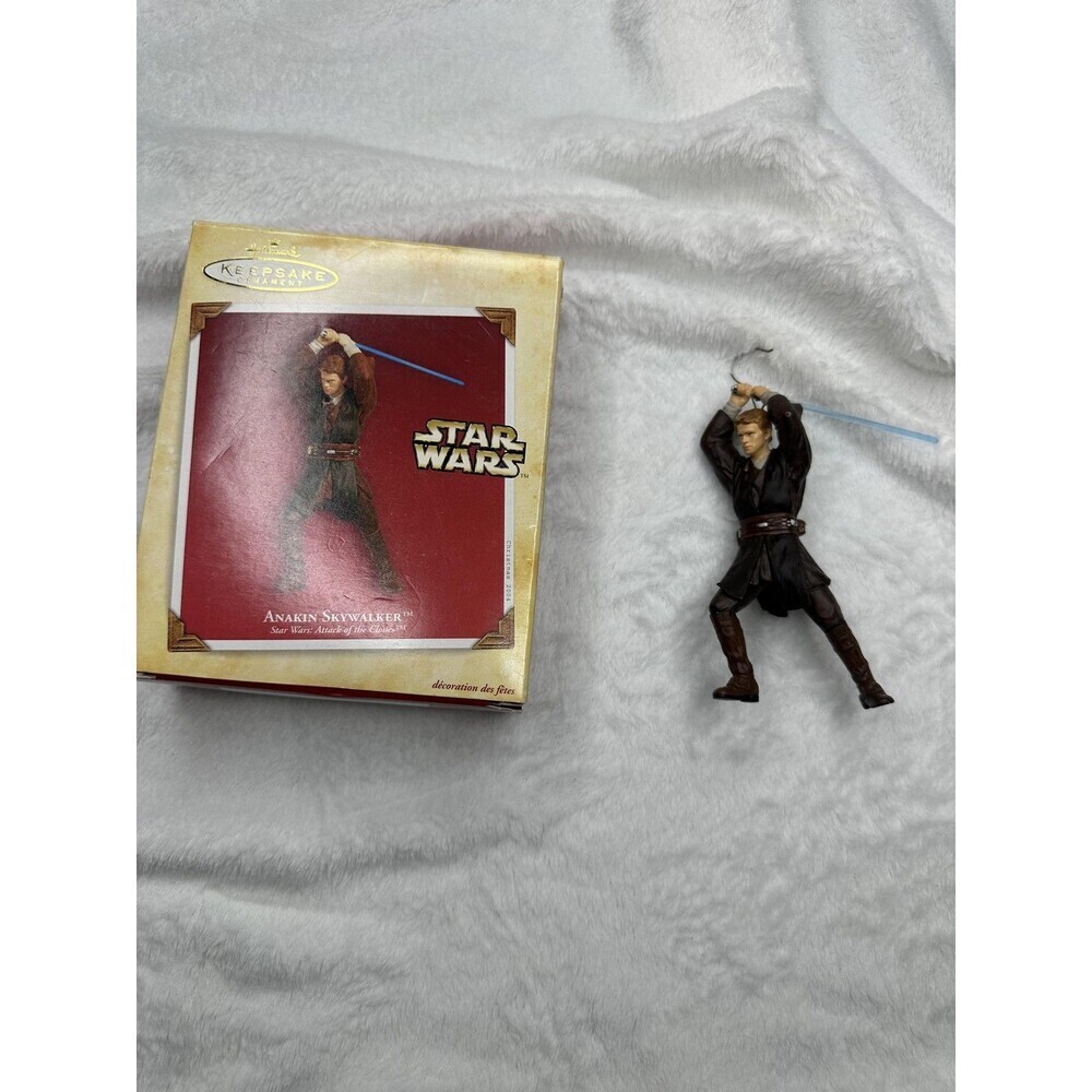 Vintage 2004 Hallmark Star Wars Anakin Skywalker Keepsake Ornament with Lightsab